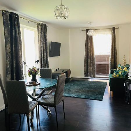 Deluxe 2-Bedroom Home Away Erith Екстер'єр фото